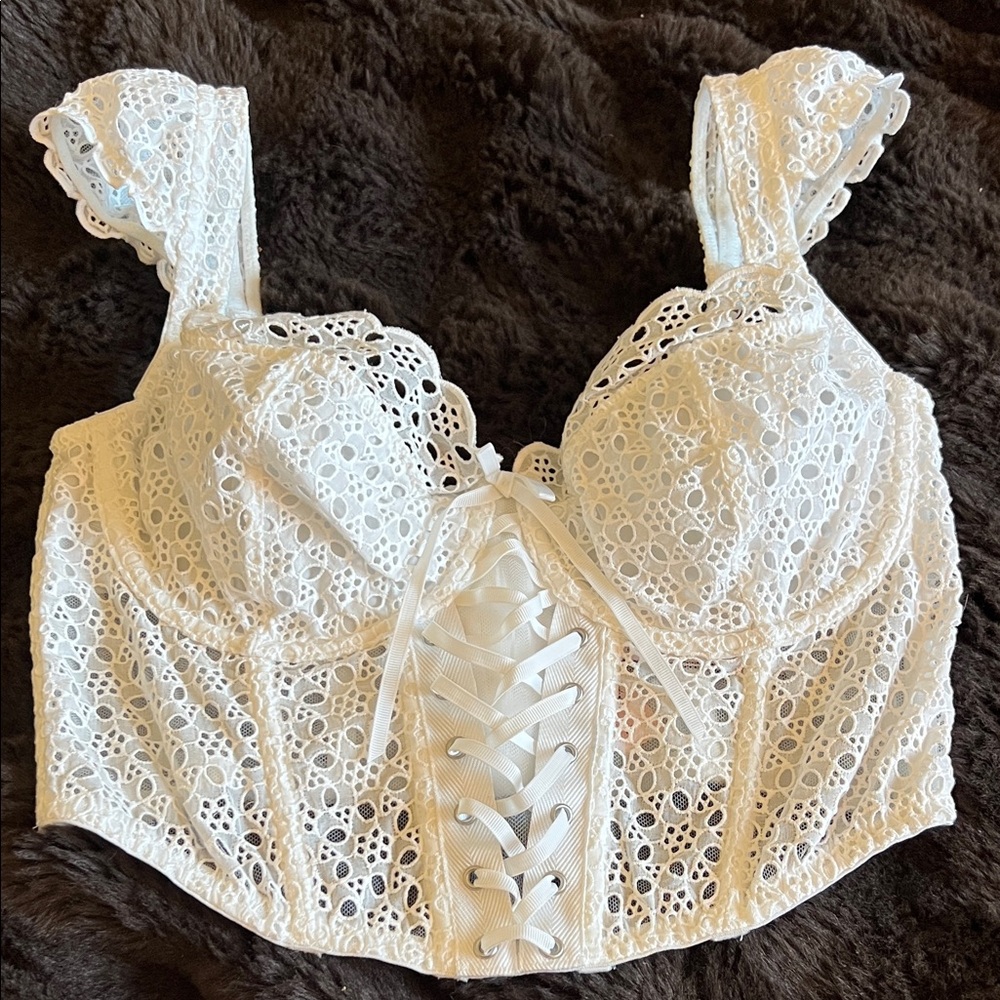 VICTORIA’S SECRET Dream Angels Eyelet Lace Unlined Corset Top Size L - Picture 2 of 10